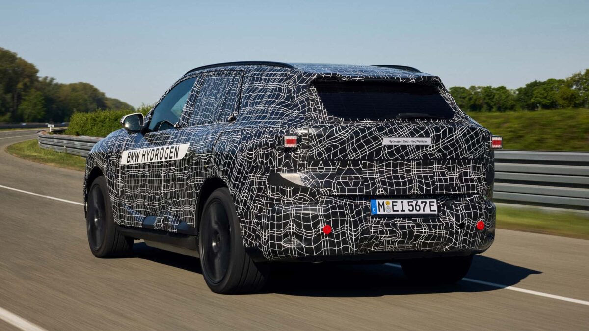 نخستین تصاویر BMW X5 جدید
