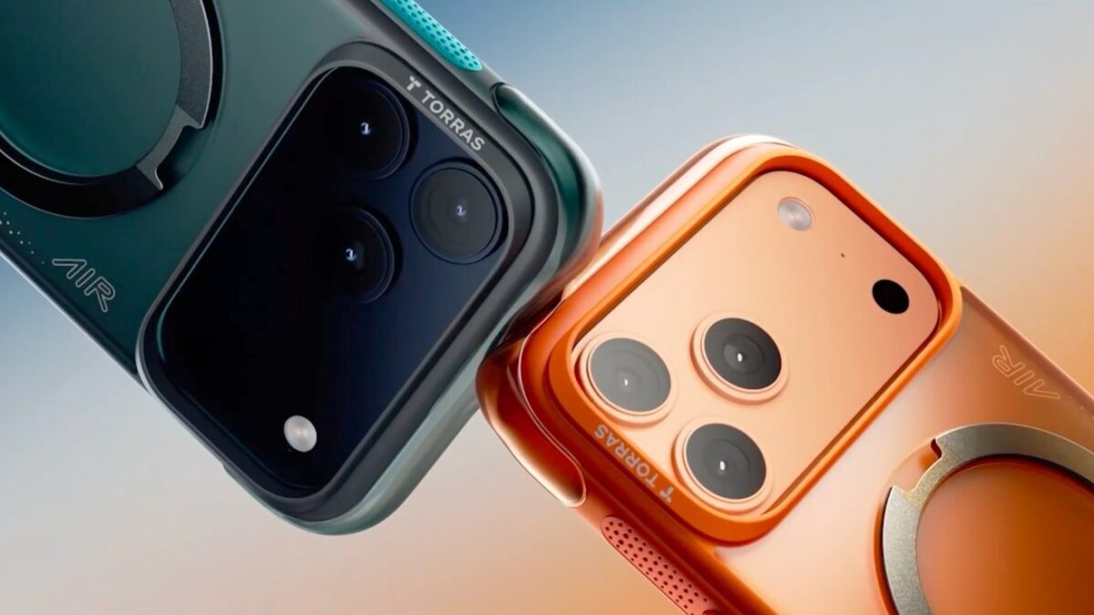 همزمان با عرضه رسمی iOS 26 در روز دوشنبه، جمعی از توسعهدهندگان برجسته با انتقاد از طراحی جدید Liquid Glass، آن را به دلیل مشکلات فنی نظیر خوانایی ضعیف، کنتراست پایین و ایجاد حواسپرتی بصری، برای استفاده عمومی نامناسب دانستند.