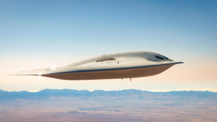 نخستین نمایش هم‌زمان دو فروند بمب‌افکن رادارگریز B-21 Raider