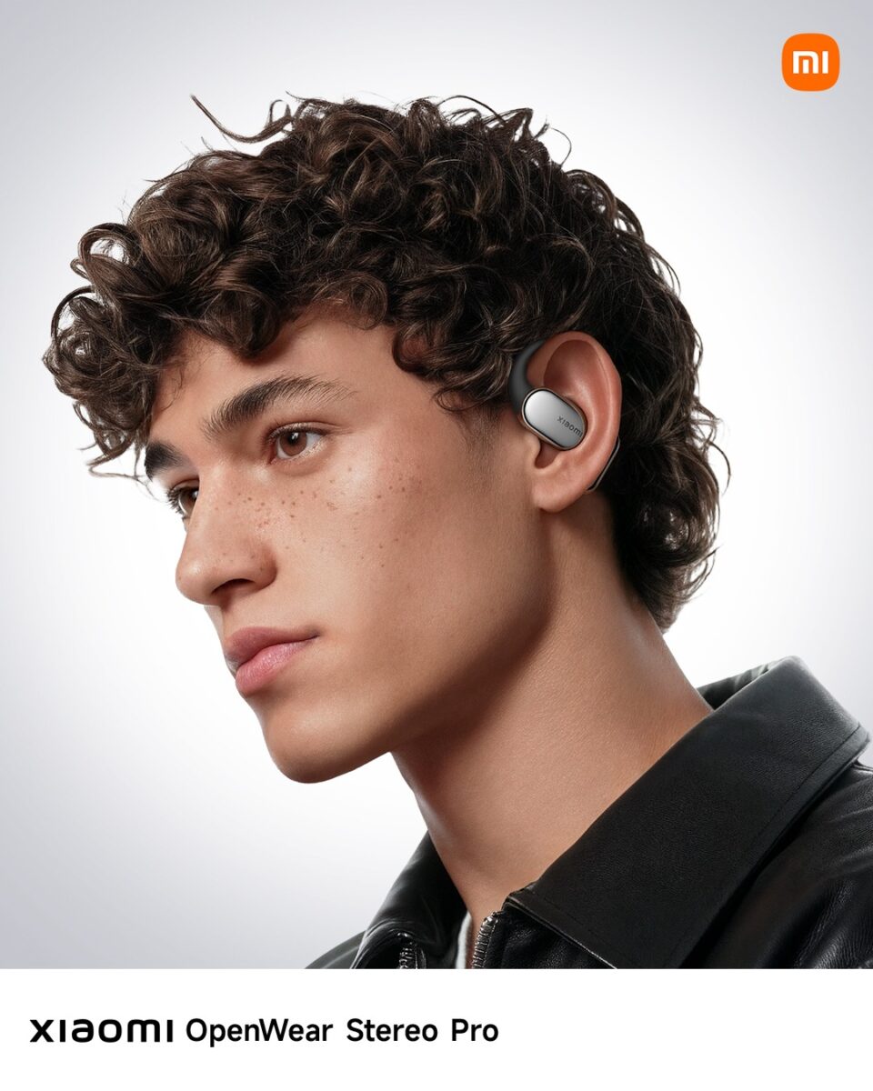 شرکت شیائومی عرضه جهانی هدفون OpenWear Stereo Pro را رسماً اعلام کرد؛ یک محصول open-ear که به سیستم صوتی پنج‌واحدی، فناوری صدای فضایی (Spatial Audio) با ردیابی سر و سیستم اختصاصی ضد نشت صدا مجهز شده است.