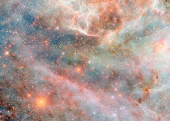 تصویر خارق‌العاده تلسکوپ هابل از ستاره‌ های نوزاد که ابرهای کیهانی را روشن می‌ کنند