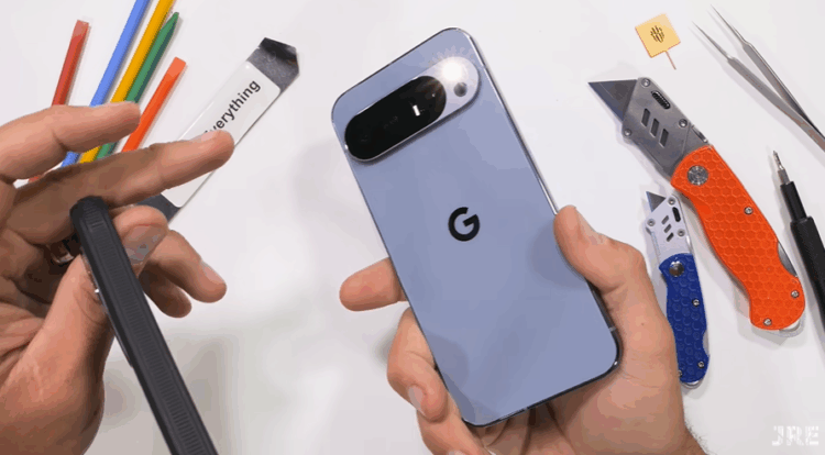 کالبدشکافی گوشی Pixel 10 Pro XL؛ تمرکز تازه گوگل بر تعمیرپذیری