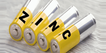 باتری ساخت پژوهشگر ایرانی رکورد دوام و چرخه شارژ را شکست