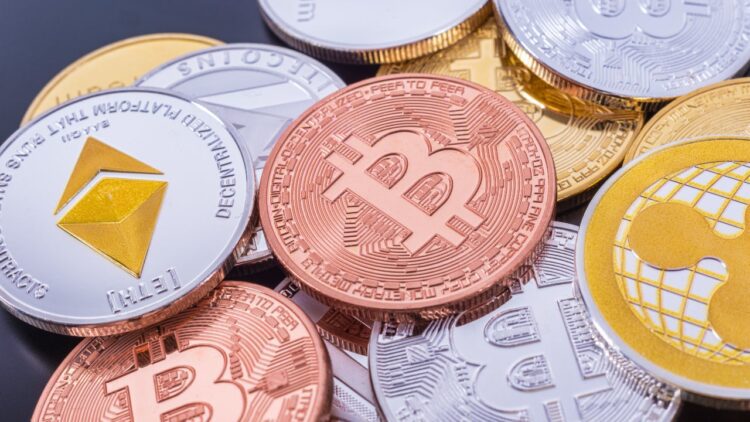 آلت‌کوین‌های برتر برای رصد در سه هفته آینده همزمان با تثبیت قیمت بیت‌کوین در ۱۱۰ هزار دلار