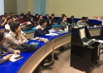 معاون وزیر علوم: کلاس درس دانشگاه ها حضوری برگزار می شود
