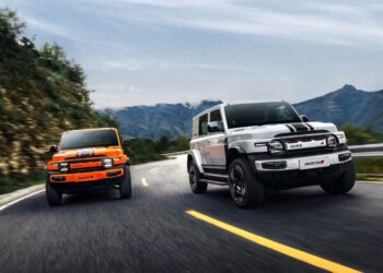 رونمایی چری از خودروی برقی iCar Super V23 با برد ۵۵۰ کیلومتر