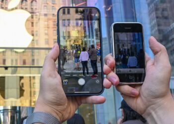 برنامه سه‌ساله اپل برای تحول طراحی آیفون؛ از مدل تاشو تا نمایشگر بدون حاشیه