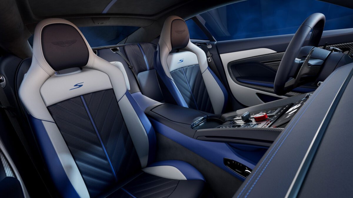 آستون مارتین خودروی DB12 S مدل ۲۰۲۶ ا معرفی کرد 