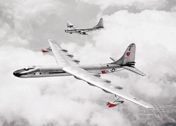 ۹ ایده شگفتانگیز عصر اتم؛ از خودروهای هستهای تا خانههای اتمی