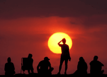 خنک کردن زمین با بازتاب نور خورشید، راه‌حل نجات‌بخش یا فاجعه اقلیمی؟