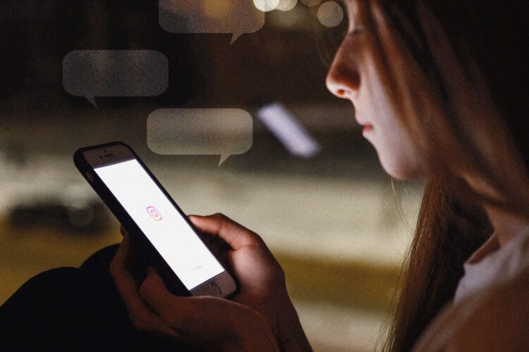 طرح GUARD Act و ممنوعیت استفاده از چتباتها