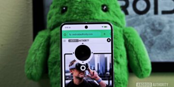 اولین نگاه به EyeDropper، اپ جدید گوگل برای انتخاب رنگ