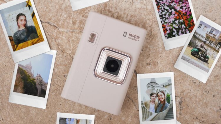 دوربین Instax LiPlay Plus فوجی‌فیلم