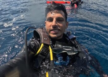 SCUBA diver's life saved by Apple Watch Ultra