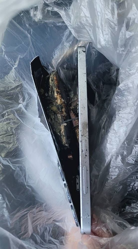 Samsung-Galaxy-S25-Plus-Catches-Fire