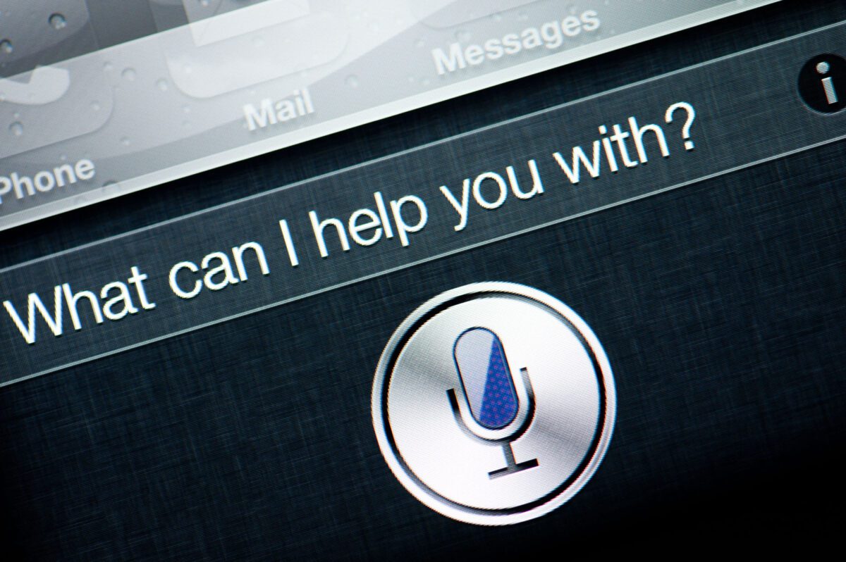 نگرانی مهندسان اپل از عملکرد Siri جدید