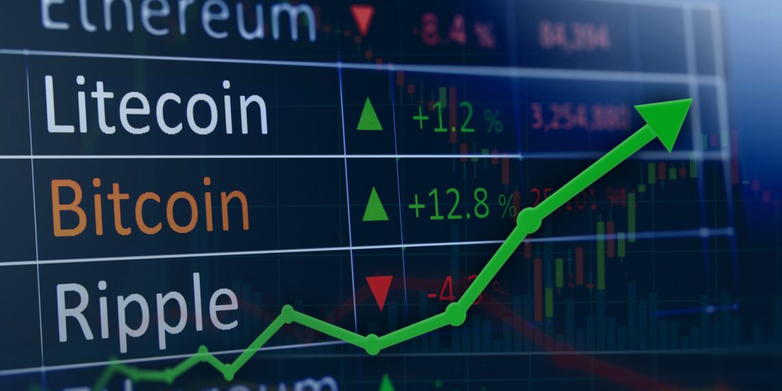 چرا بازار رمزارز امروز صعودی شد؟ آیا بیت‌کوین (BTC) تا هالووین ۲۰۲۵ به اوج تاریخی جدیدی می‌رسد؟