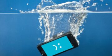 مقاومت در برابر آب گوشی های هوشمند