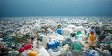 استفاده از  زباله پلاستیکی برای افزایش توان باتریها