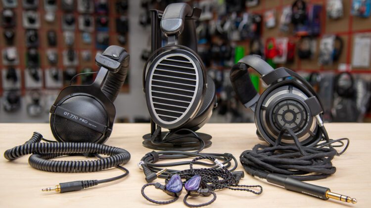 بهترین هندزفری سیمی ۲۰۲۵؛ انتخابی مطمئن برای موسیقی، مکالمه و گیمینگ