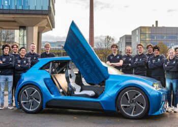 ساخت خودروی برقی ماژولار ARIA با باتری‌های جداشونده و قابلیت تعمیر در خانه