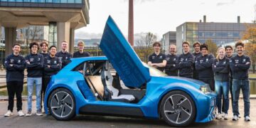 ساخت خودروی برقی ماژولار ARIA با باتریهای جداشونده و قابلیت تعمیر در خانه