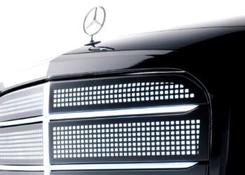 مرسدس نسل آینده خودروهای S-Class را با سیستم خودران عرضه می کند