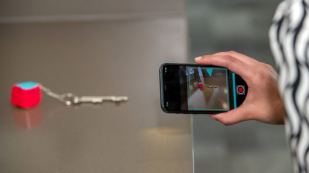 اپلیکیشن NaviSense به کمک نابینایان برای یافتن اشیای روزمره می آید