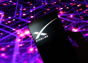 رزمایش سایبری چین؛ شبیهسازی اختلال در استارلینک بر فراز تایوان با هزار پهپاد