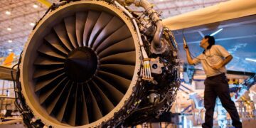 رونمایی از موتور جت فراصوت چین با رانش و کارایی استثنایی