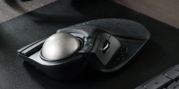 ایلکام ماوس Huge Plus را با اتصال بیسیم عرضه کرد