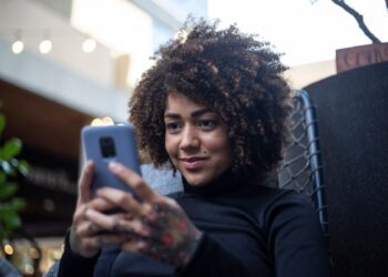 بحث ردیت درباره فراموشی شماره تلفن‌ها