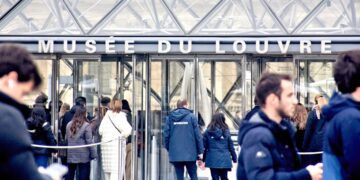 ضعف امنیت سایبری موزه لوور