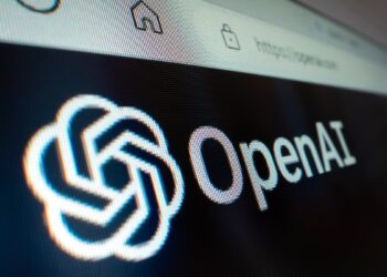 لوگو و واترمارک Open AI باز شده در یک مرورگر