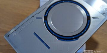 گوشی گیمینگ REDMAGIC 11 Pro سیستم خنک‌کننده پنهان دارد