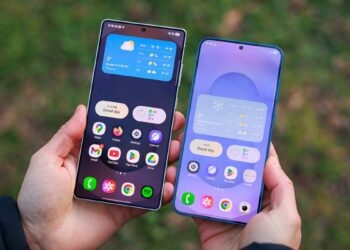 سیستم عامل One-UI سامسونگ روی دو گوشی