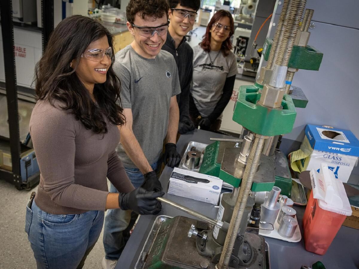 ساخت هفت سرامیک فلزی جدید با حذف اکسیژن