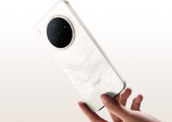 گوشی Vivo Y500 Pro با باتری غول‌پیکر و دوربین ۲۰۰ مگاپیکسلی معرفی شد