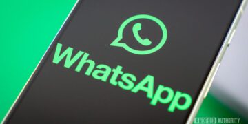 واتساپ قابلیت جدیدی را برای Status آزمایش می‌ کند