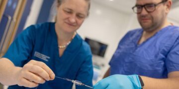 جراحی رباتیک مغز