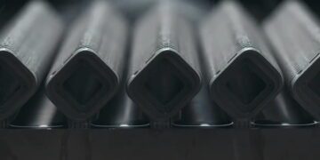 بدنههای اپل واچ تولید شده توسط چاپ سه بعدی تیتانیومی