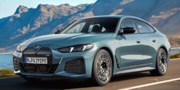 معرفی سدان برقی BMW i4 مدل ۲۰۲۶ با برد بیشتر و قدرت بالاتر