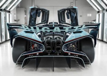 پایان دوره موتور W16 با ساخت آخرین بوگاتی Bolide