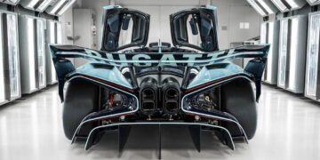 پایان دوره موتور W16 با ساخت آخرین بوگاتی Bolide