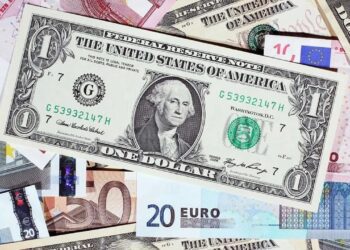 یک پیش‌بینی جدید از قیمت ارز در آذرماه