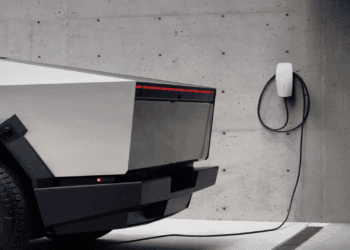 حذف کامل قطعات چینی از خودروهای برقی تسلا