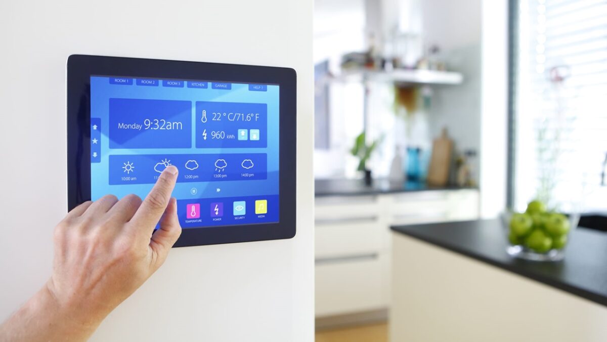 اتوماسیون تشخیص نشت آب یکی از مهمترین قابلیتهای حفاظتی اتوماسیون خانه هوشمند است.