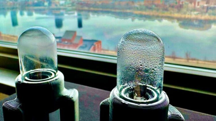 فناوری جدید MIT استخراج آب از هوا را ۴۵ برابر سریع‌تر می کند