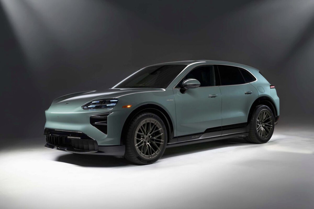 رونمایی از قوی‌ترین خودروی غیرمسابقه‌ای پورشه 