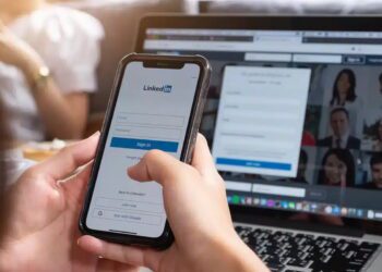 گسترش استفاده لینکدین از داده کاربران